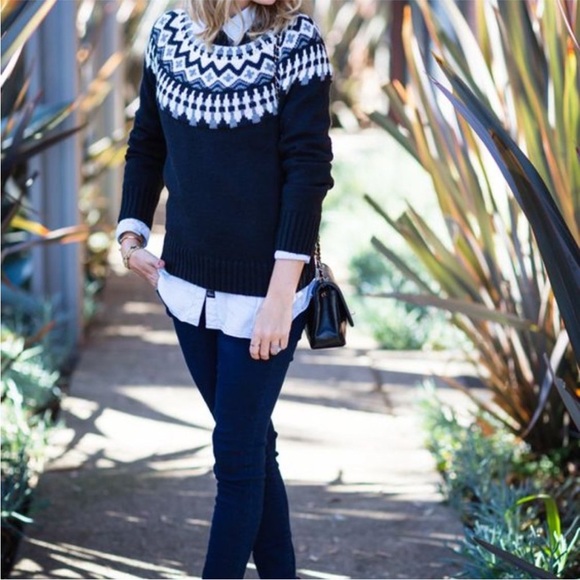 Merona navy blue and red long sleeve soft crewneck sweater - Picture 10 of 11